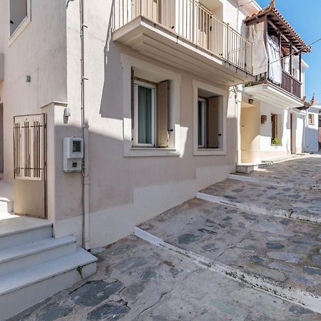 Syraino Apartment Skopelos Town Bagian luar foto